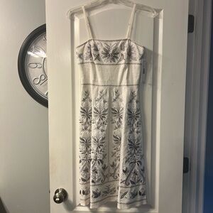 NWT Antonio Melani embroided dress. for any special occasion, wedding size 0